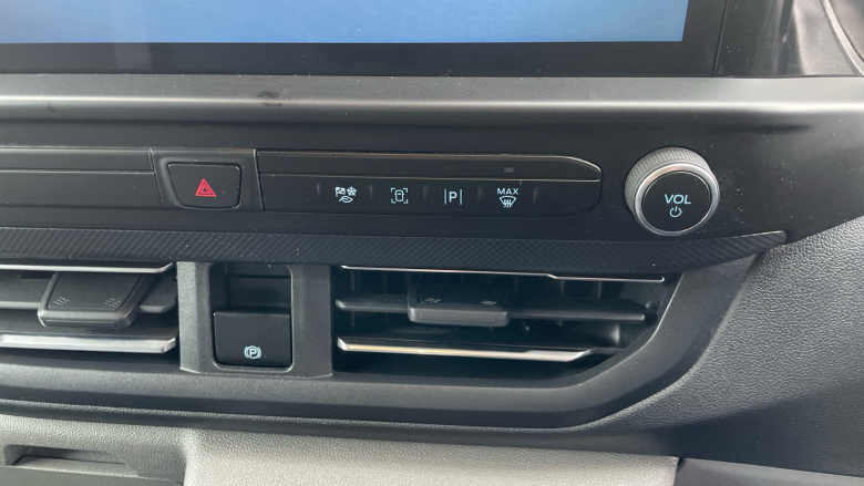 Ford Transit Custom 300 L2 Diesel Fwd 2.0 EcoBlue 136ps H1 Van Limited